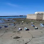 Apartman Grosse In Cadiz- Kathedrale In Der Naehe By Interhome