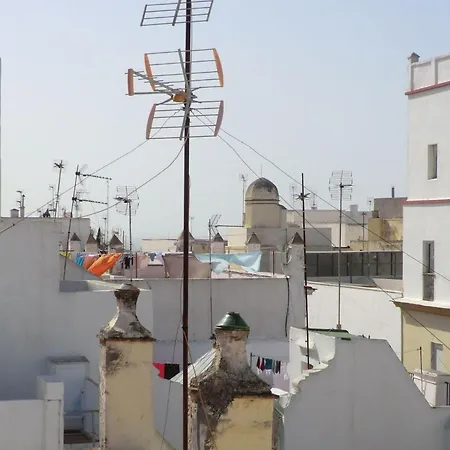 Apartment Grosse In Cadiz- Kathedrale In Der Naehe By Interhome Cadiz