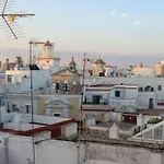 Grosse In Cadiz- Kathedrale In Der Naehe By Interhome Apartament